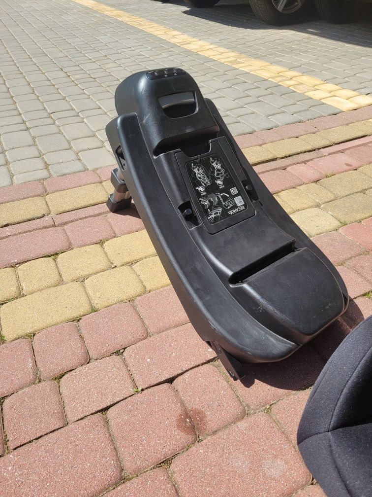 Nosidełko Recaro privia evo plus baza isofix