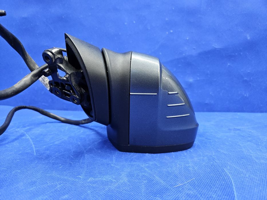 LUSTERKO kompletne prawe 14-PIN AUDI A4 B9 8W SEDAN / AVANT LX7R oem