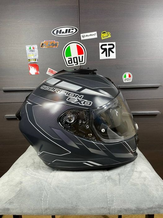 Мотошолом Scorpion Exo 1400 Air (Ls2 Mt Hjc Icon Shark Shoei Agv Ixs)