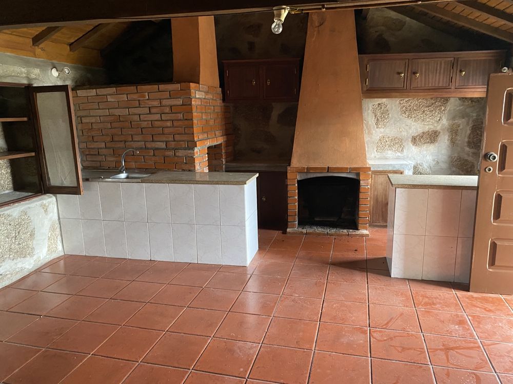 Habitaçao rustica para residir em Baiao