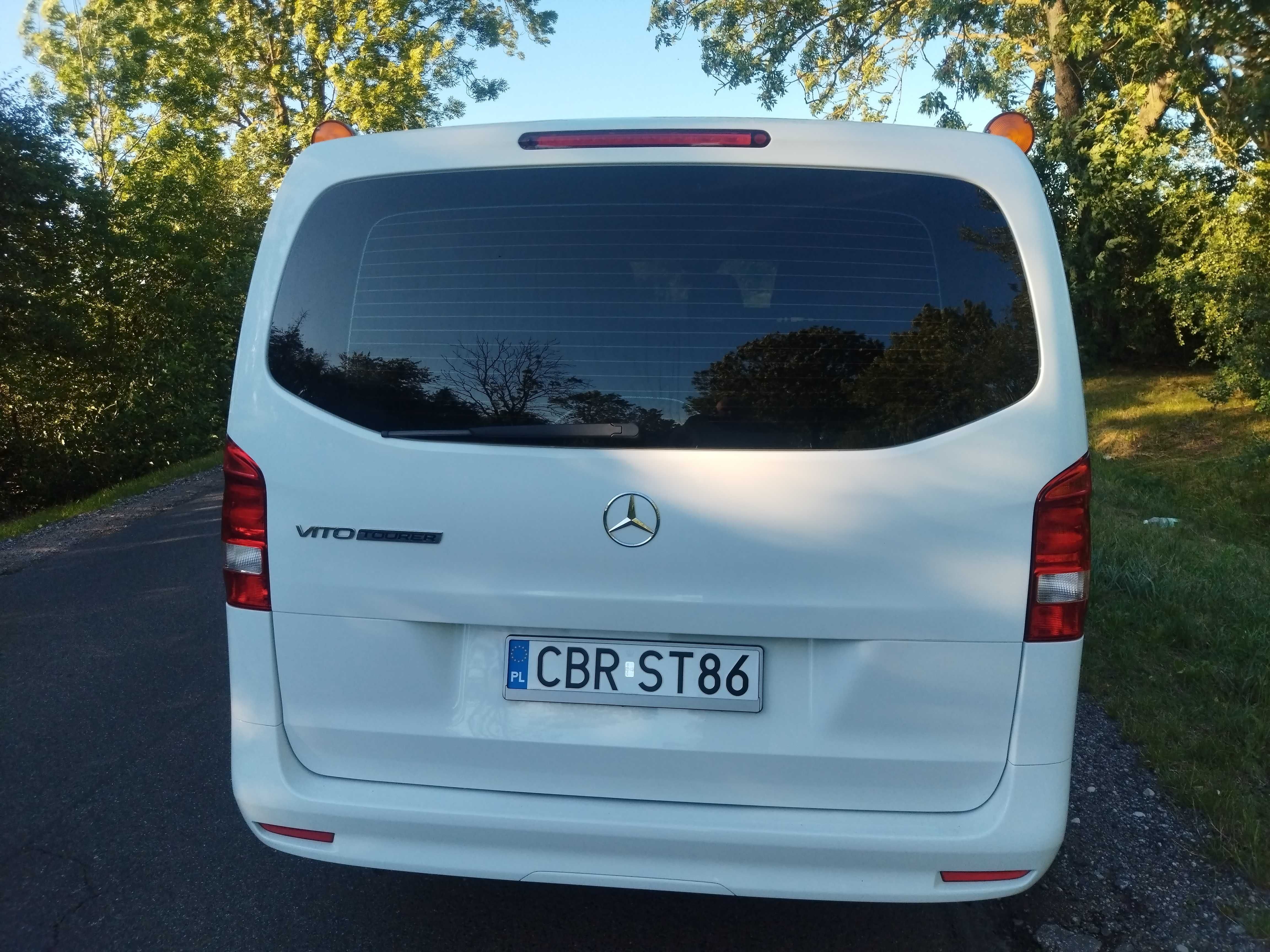 Mercedes Benz Vito Tourer 9 os.  9G-Tronic  2022 rok