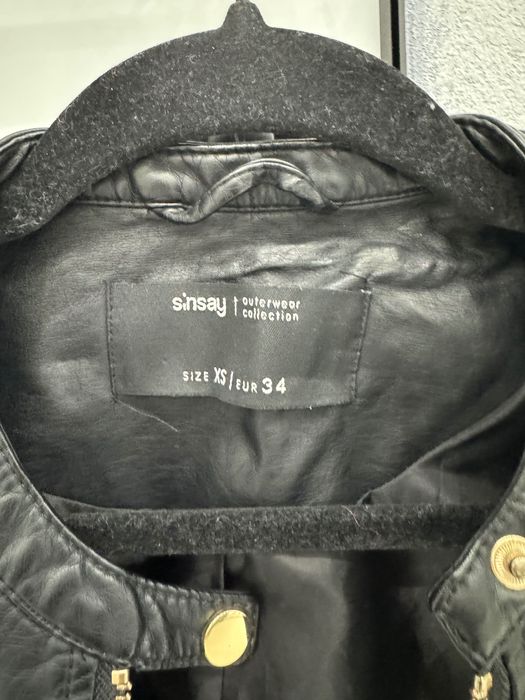 Кожанка женская курточка