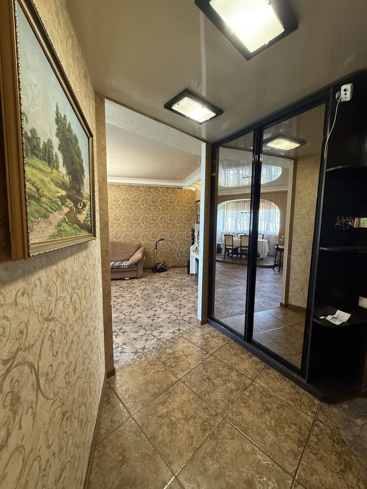 Продам 3 комнатную квартиру Салтовка, Валентиновская, 24в