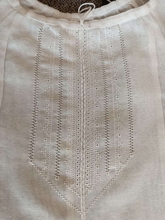 Дитяча вишита сорочка