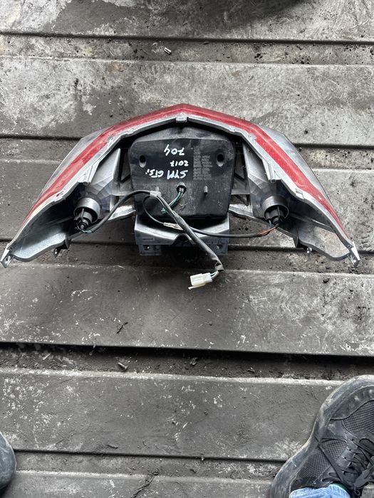 Tylna lampa led Sym Gts Evo 125 H955