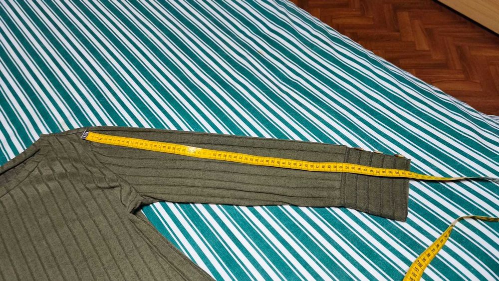 Camisola Canelada Tamanho L - Nova, Sem Etiqueta!