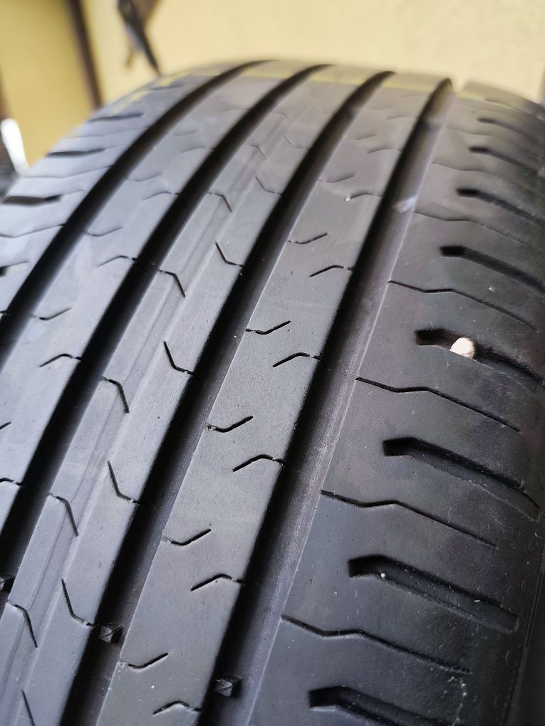 Opony Continental ContiEcoContact 5 215 55 R18