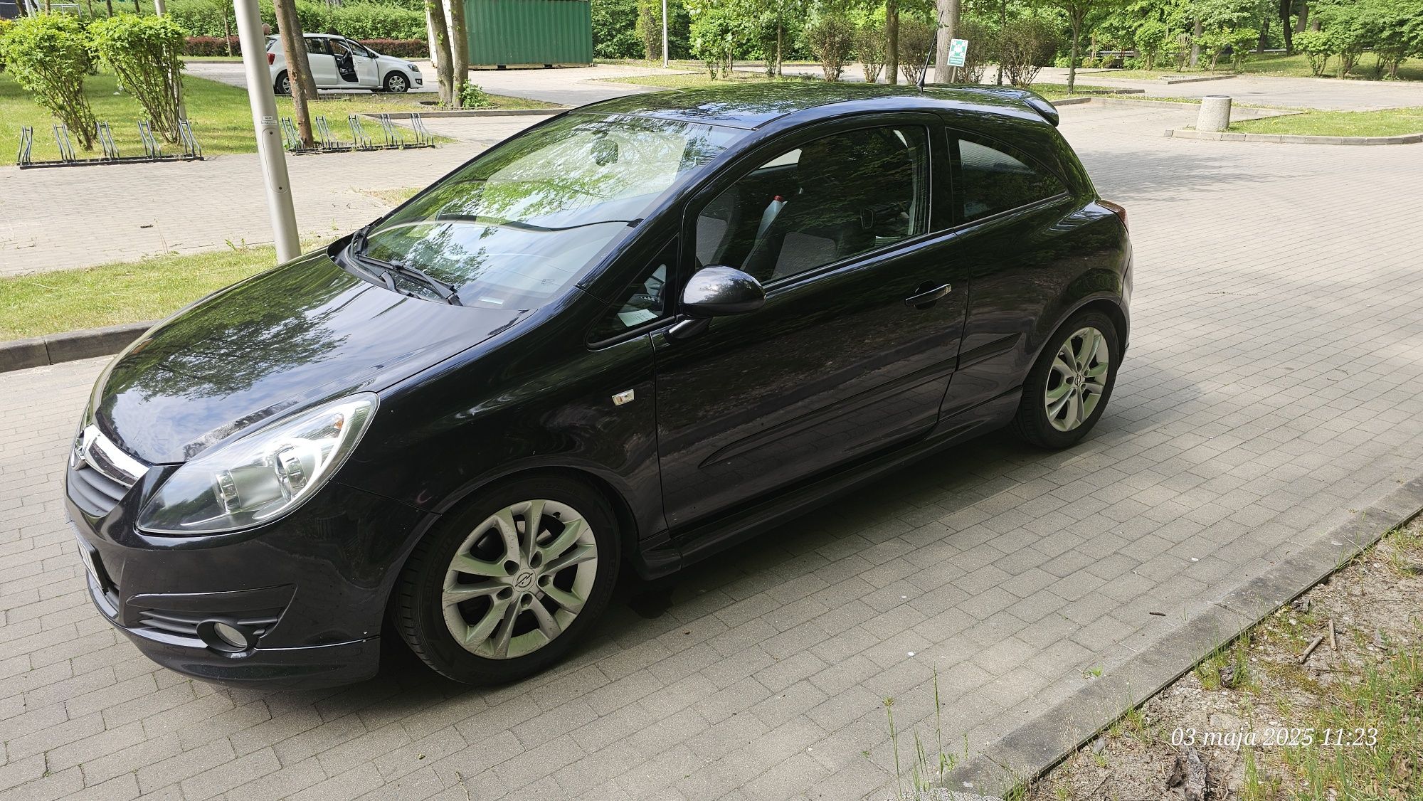Corsa D 1.7 opc line