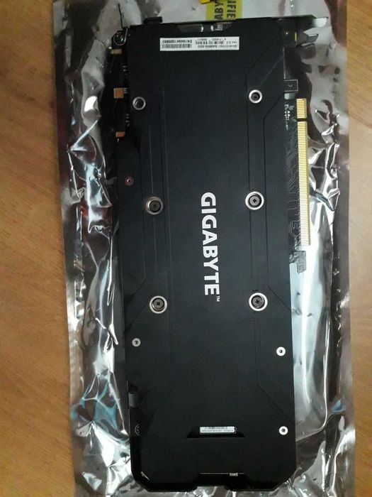 Продам Відеокарту Gigabite GTX 1070 в ідеальному стані
