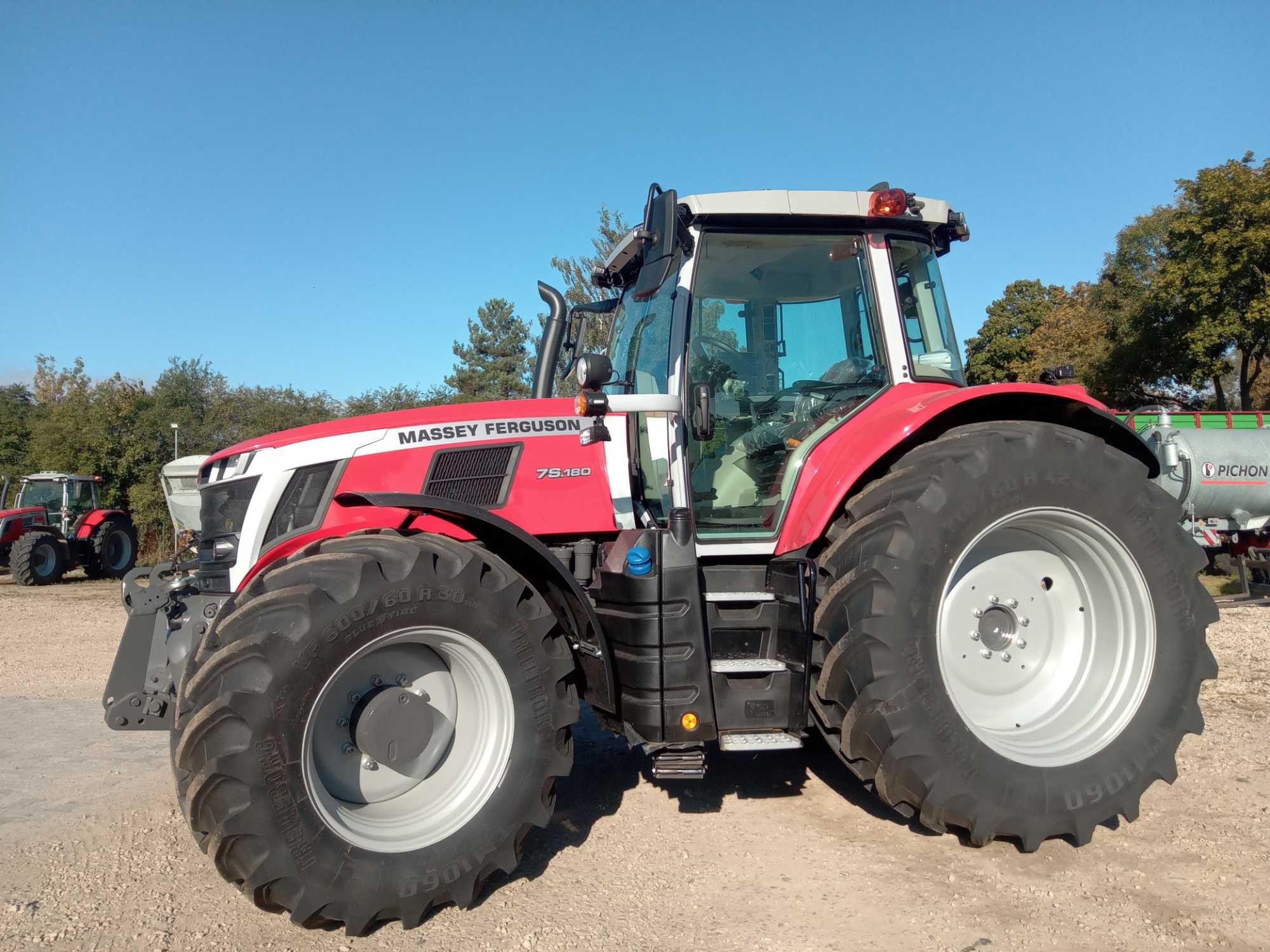 Massey Ferguson 7S.180 D6 + przygotowanie pod NAVI, koła 710/42, TUZ