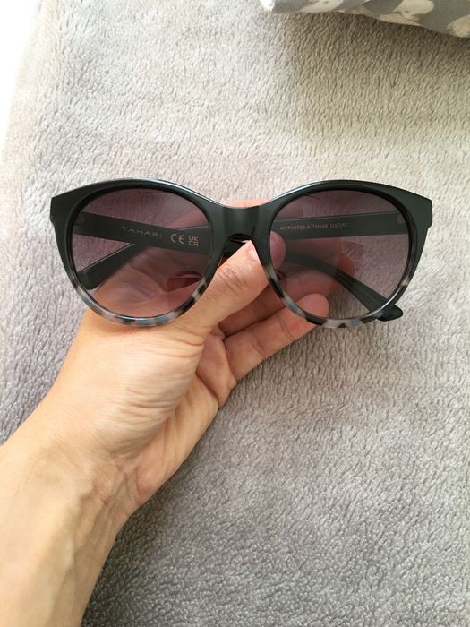 Okulary przeciwsloneczne Tahari