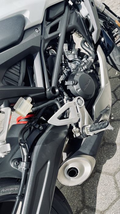 Honda CB125 R 2018