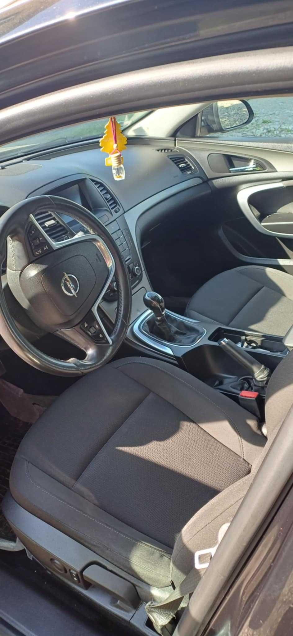 opel insignia 2,0 diesel