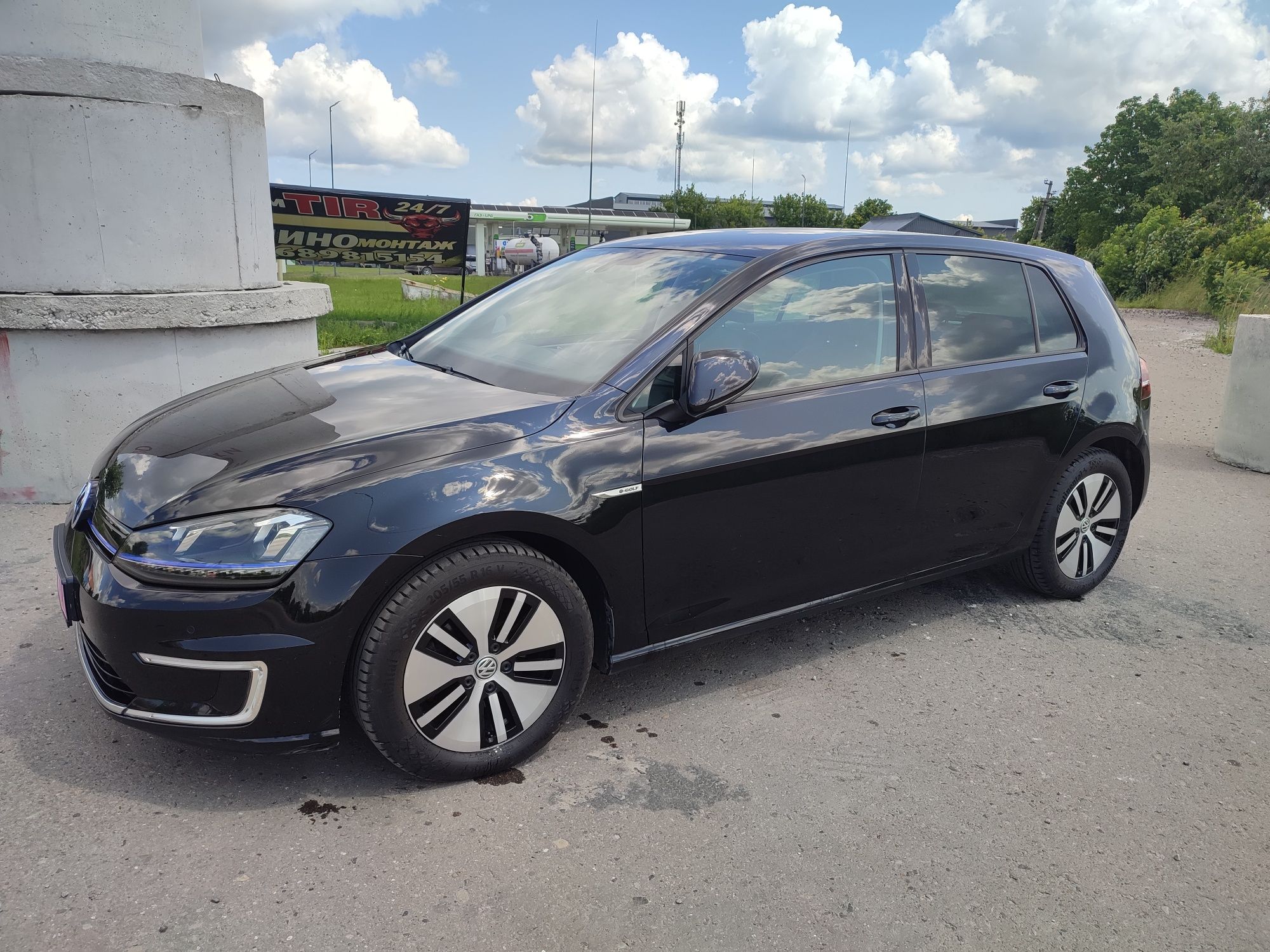 е-GOLF 2015 р. 24кВ. 116 тис.прб.