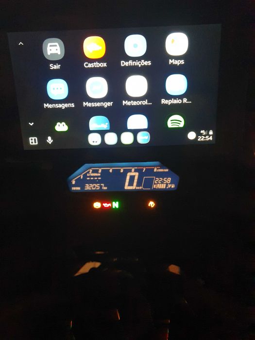 Honda NC750D Integra DCT - 2019 - mudanças automáticas e sequenciais