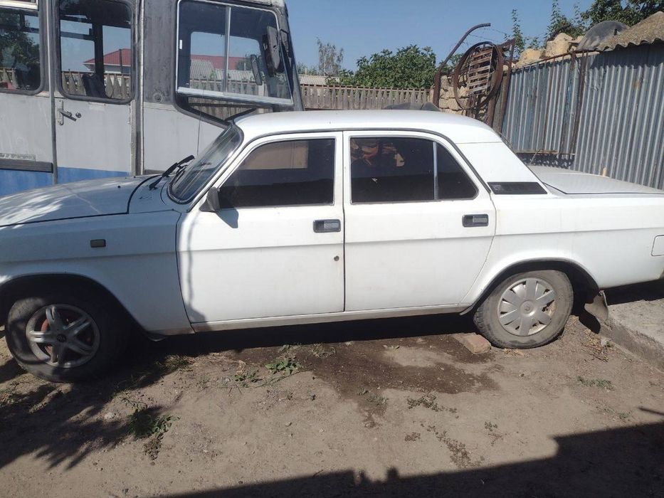 Продам срочно Волгу 31029