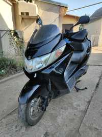 Suzuki skywave 250