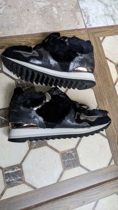 Кроссовки кожа, мех, Италия