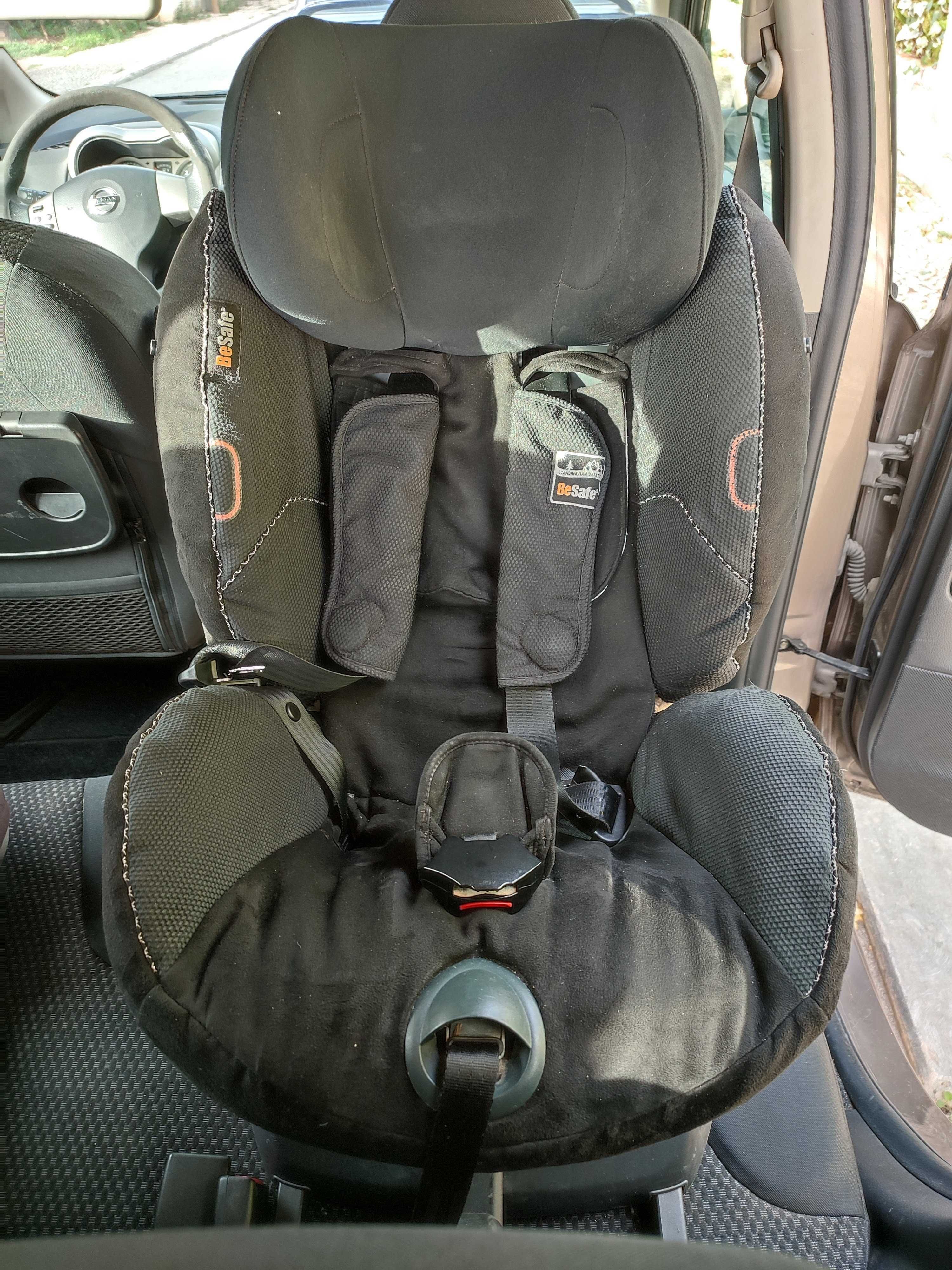 Cadeira RF com sistema Isofix