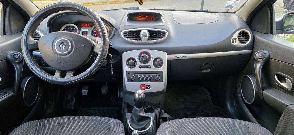 Renault clio 1.5dci nacional Versão rip curl impecável