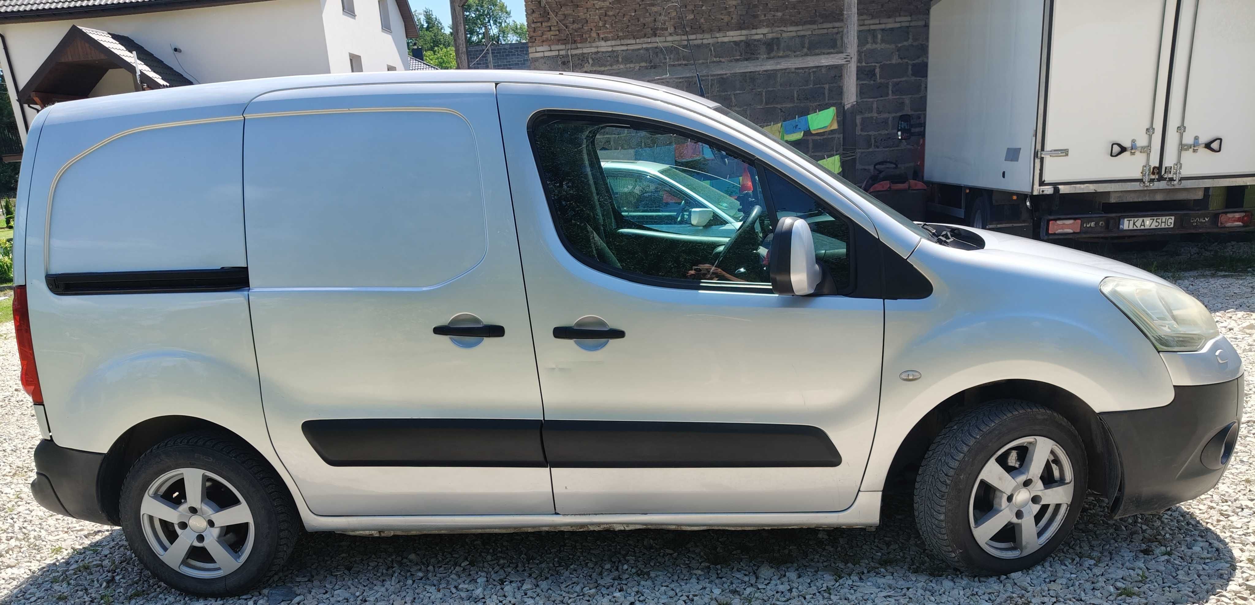 Samochód dostawczy citroen Berlingo