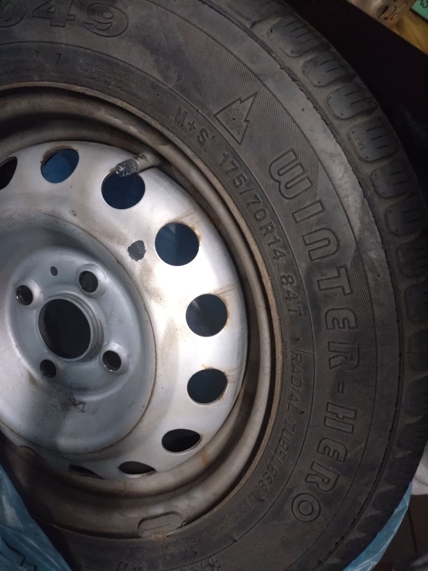 4 koła zimowe 14 cali 175/70R14 np. Hyundai