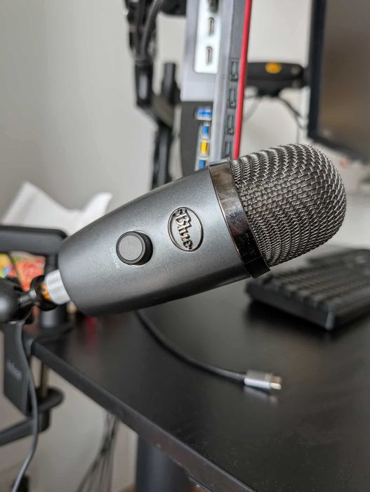 Mikrofon Blue Yeti Nano &  Uchwyt Fifine BM88
