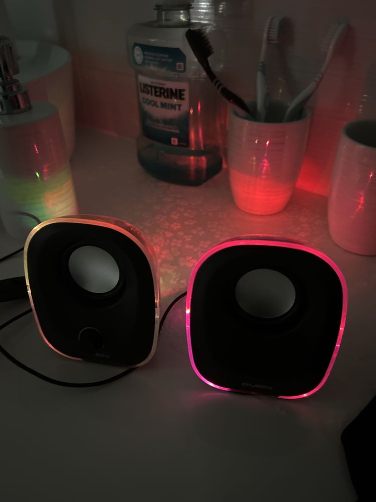 Zestaw głośników SVEN 330 RGB
