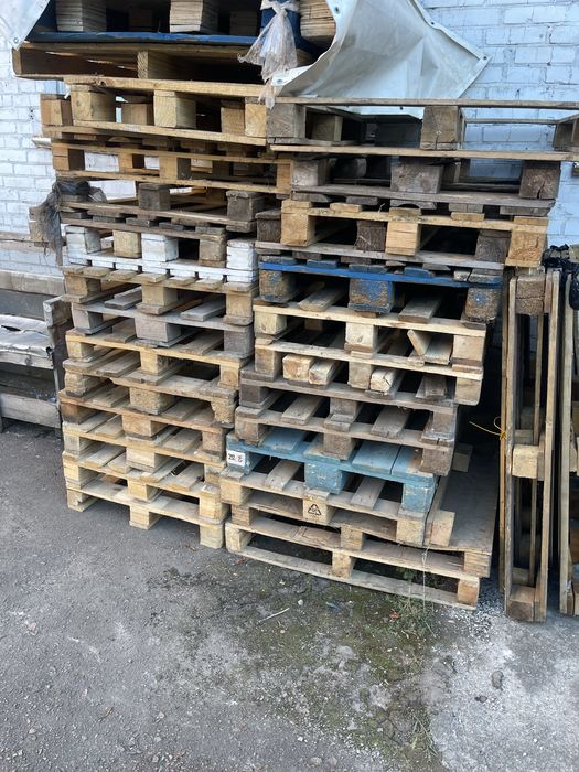 Палети  піддони деревʼяні