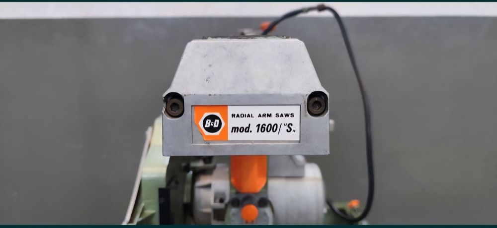 Piła Radialna Dewalt 1600/S Kapówka Ukośnica Cyrkulatka