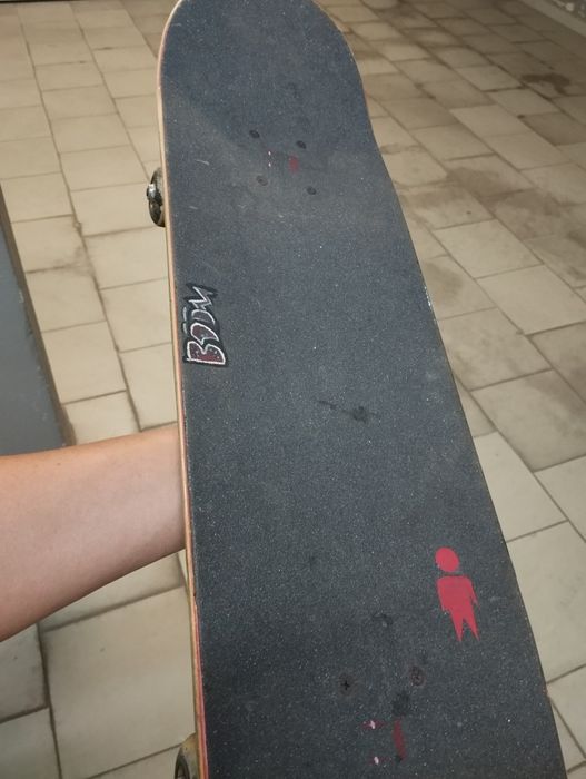 Skate impecável  como novo