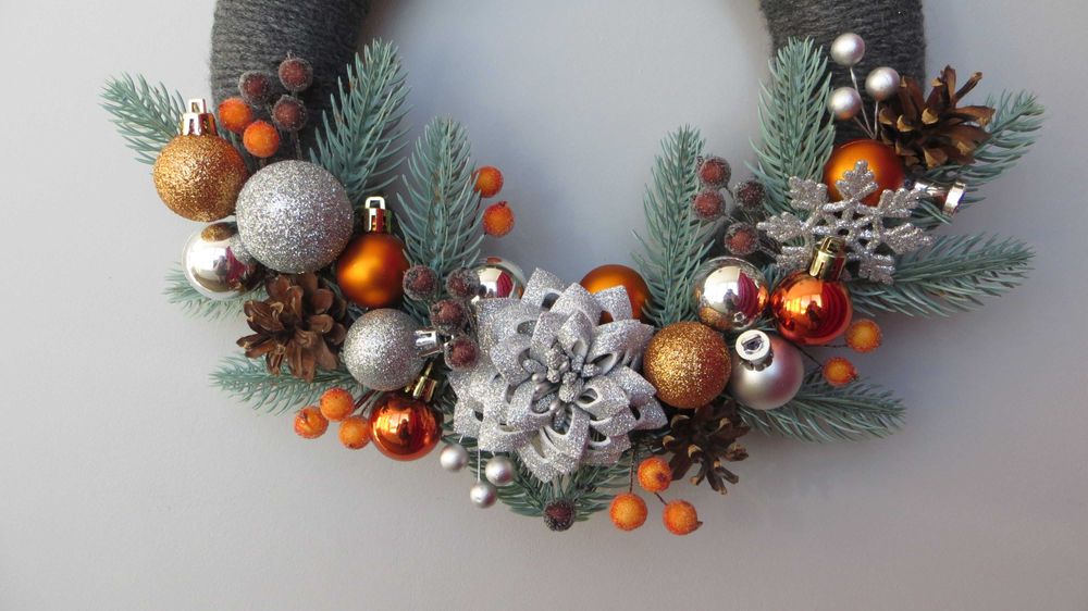 Різдвяний вінок/віночок. Новорічний декор. Голуба ялинка.