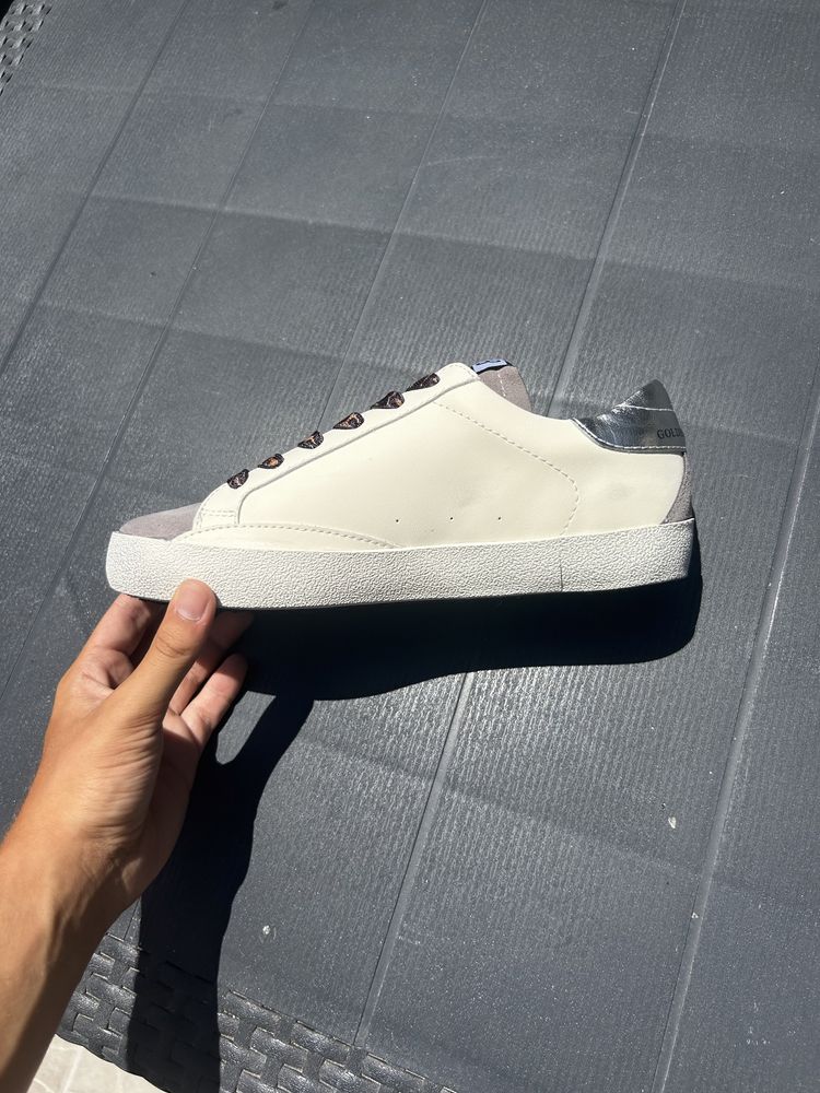Golden Goose-Super-Star with burgundy glitter star and silver heel tab