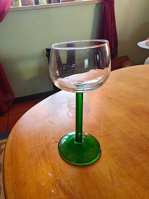 Copos de vinho clássicos