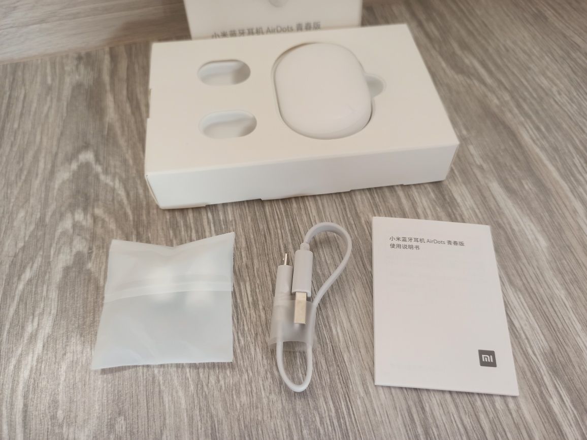 Xiaomi Mi True Wireless Earbuds TWSEJ02LM white