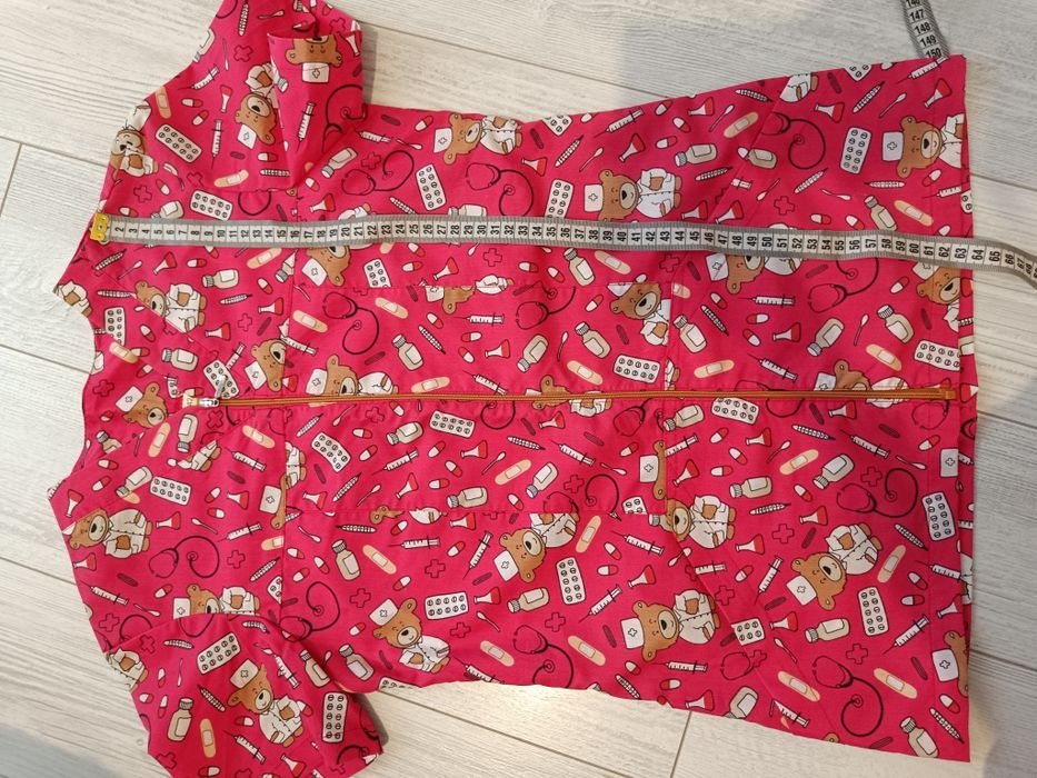 Медична кофта принтована