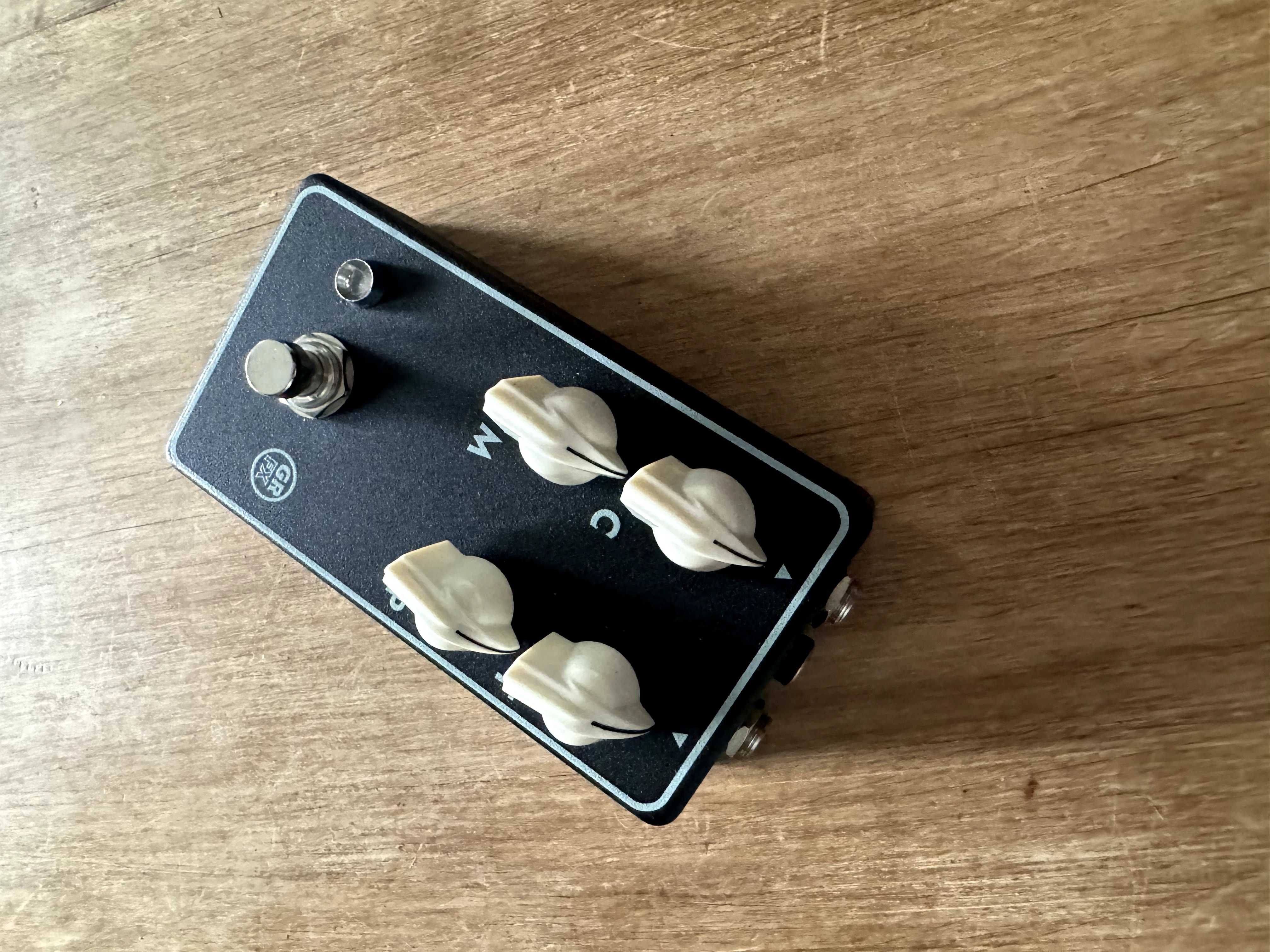 Dawner Prince Red Rox Distortion kopia