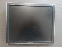2 Monitory 19 cali
