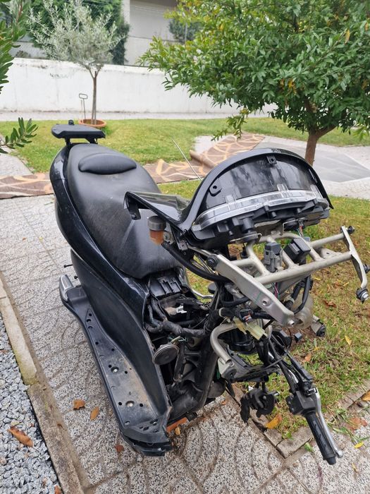 Honda pcx 125 acidentada