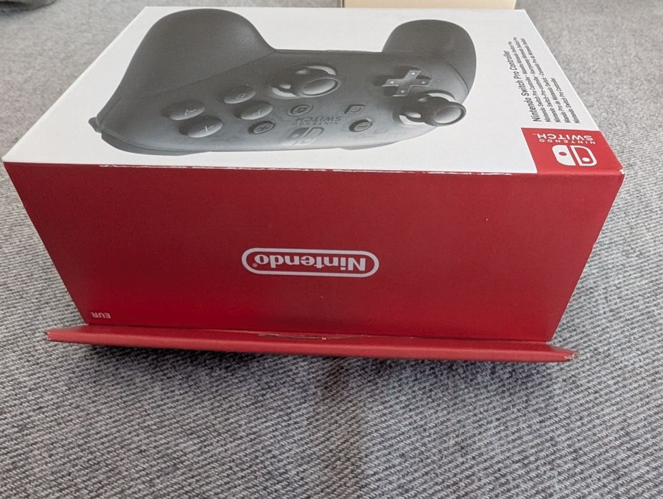 Nintendo Switch Pro Controller