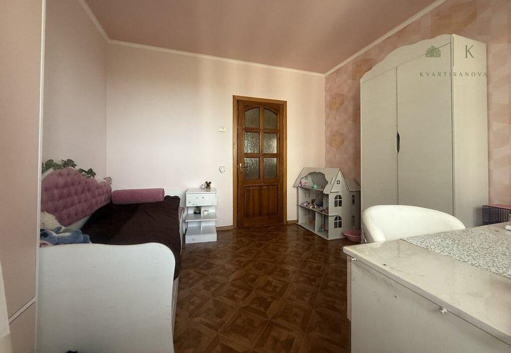 Сертификат Продам 4к квартиру с ремонтом ул.Александра Зубарева