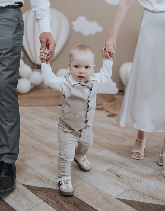 Святковий костюм трійка