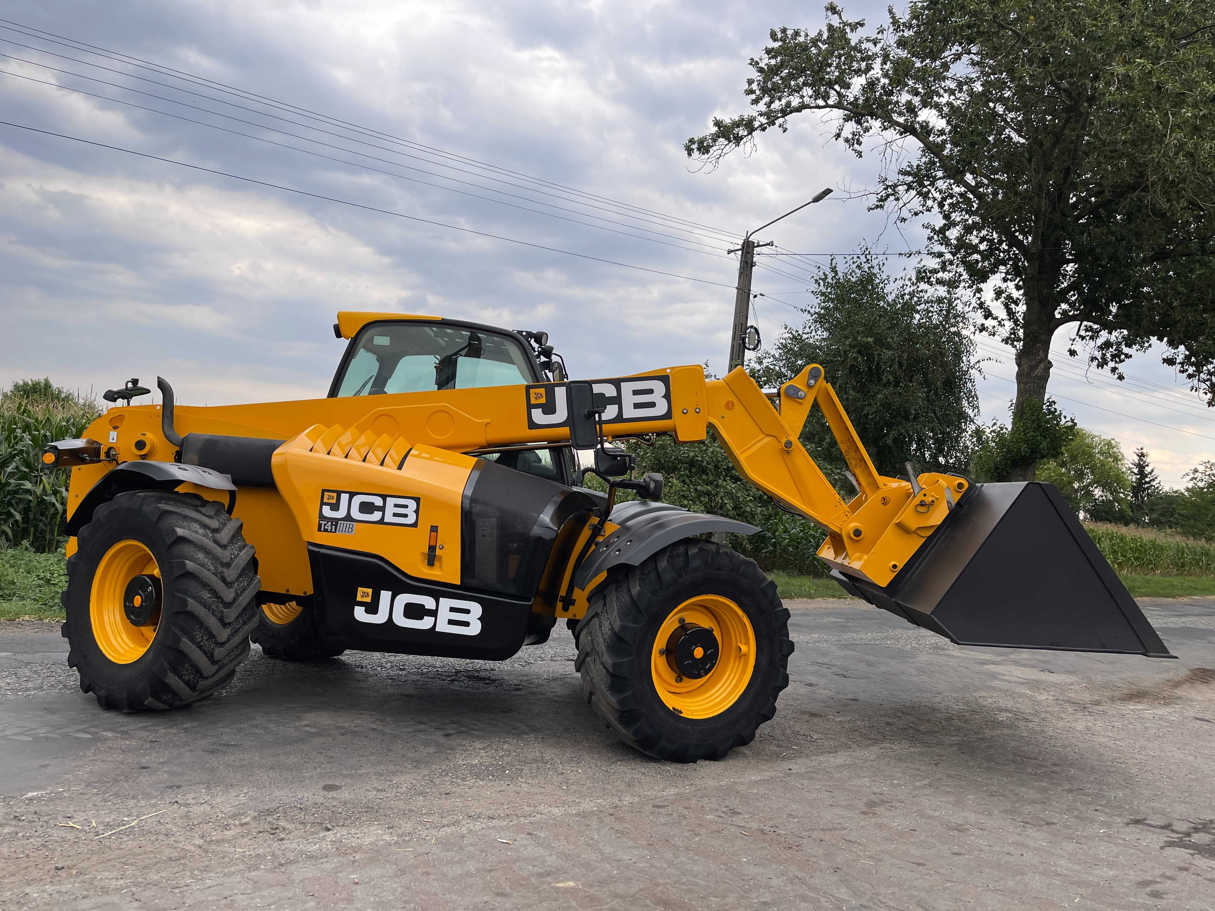 Ładowarka teleskopowa Jcb 531-70 AGRI_2015 ROK_Bardzo ładna_7 Metrów