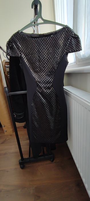 Женское платье размер 44