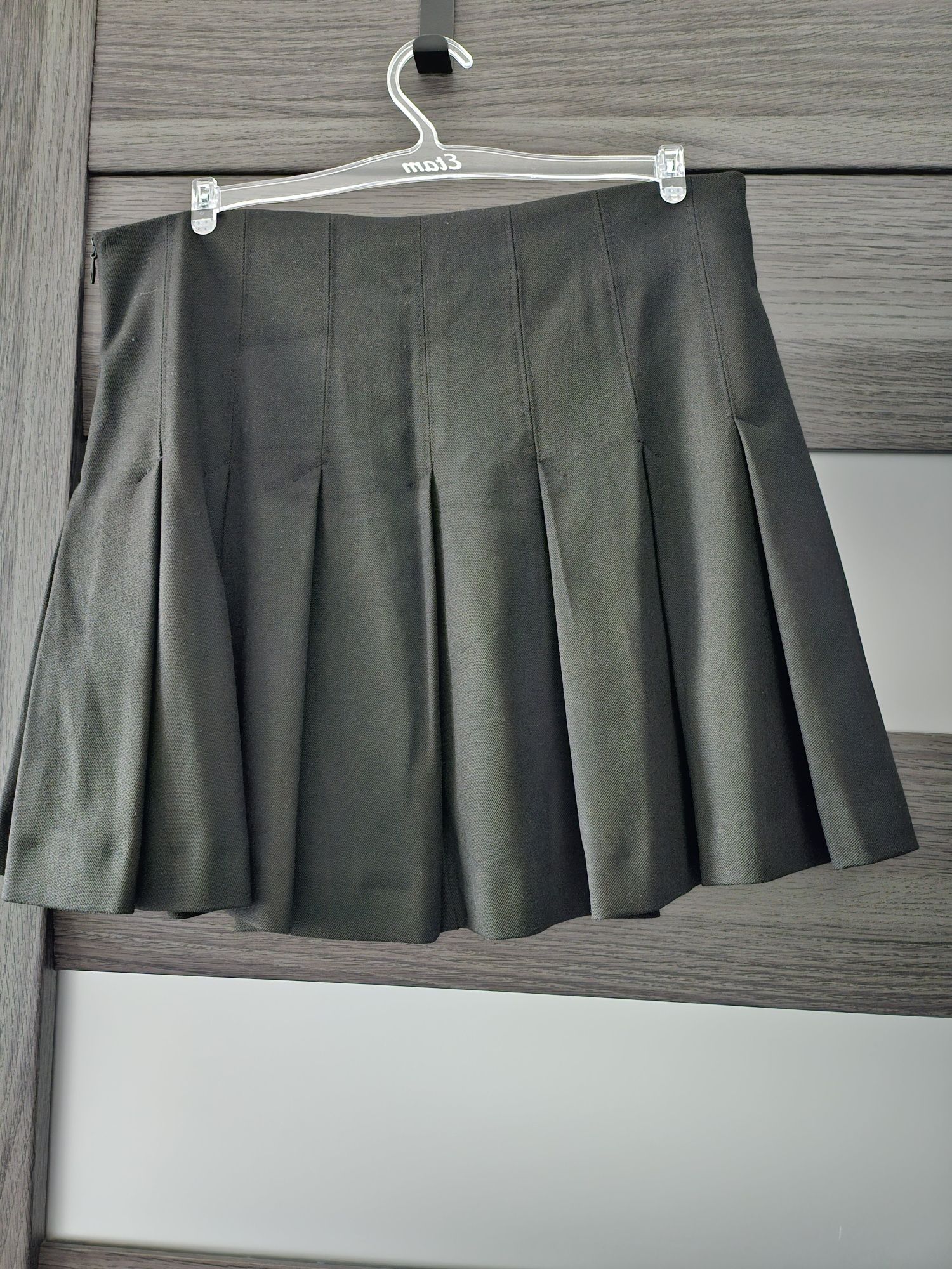 Plisowana spódnica mini, Zara rozm. S