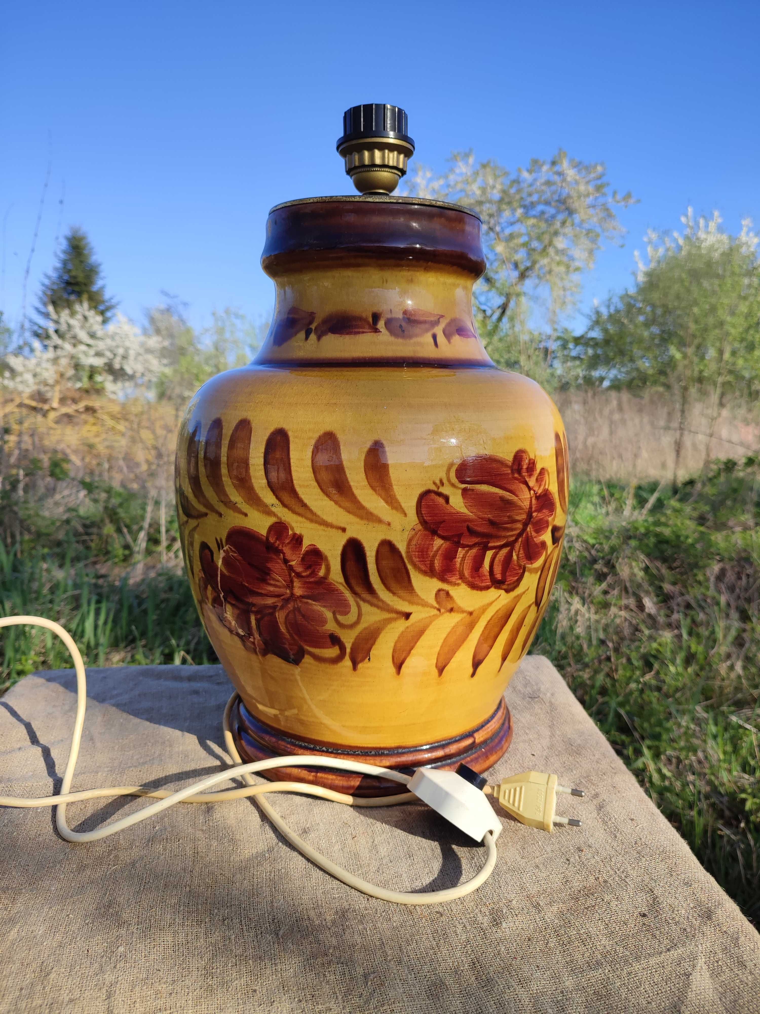 Stara duża ceramiczna lampa z motywem kwiatowym