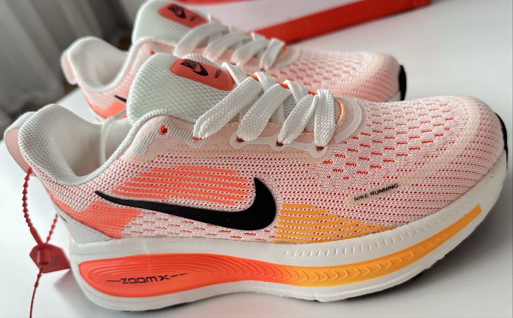 Кросіаки Nike Running (мультикольорові)