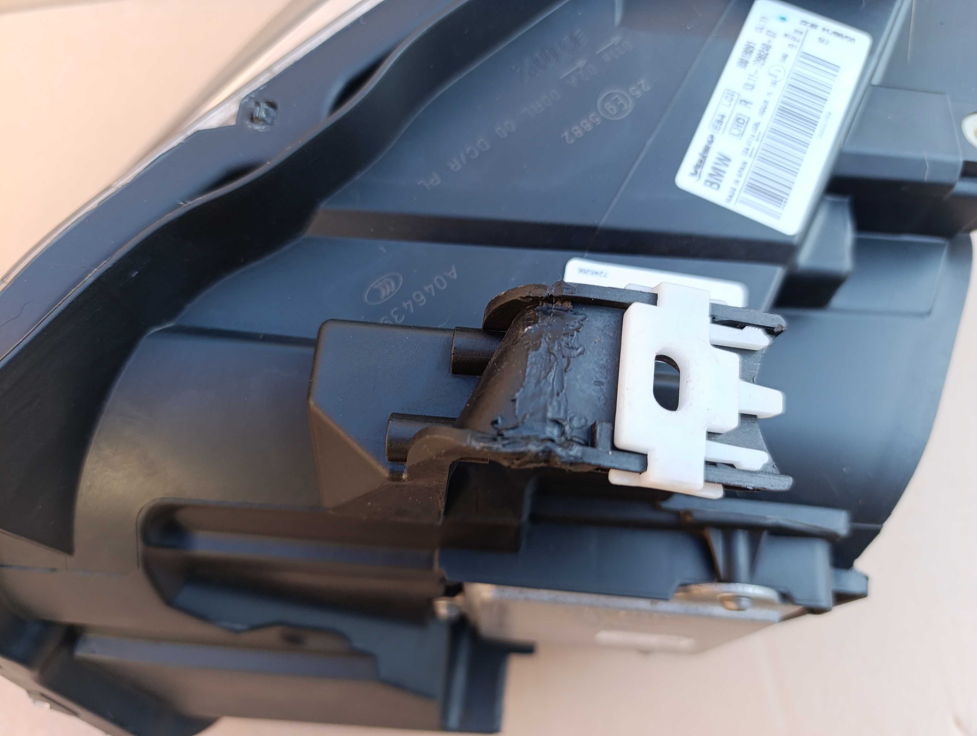 BMW X1 E84 LCI lampa prawa przód reflektor bi xenon led moduł oryg