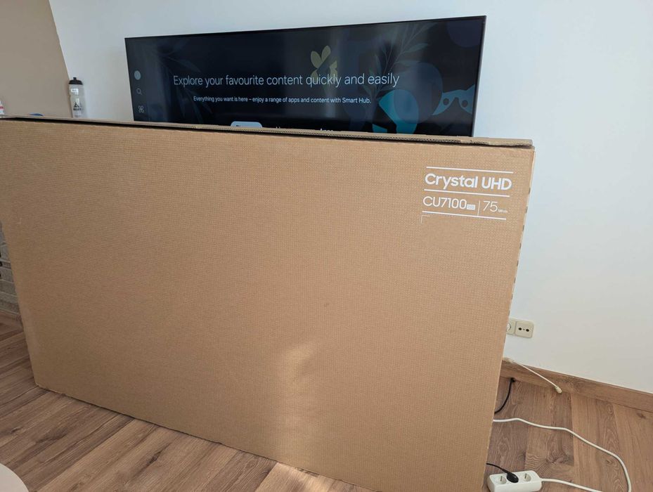 TV SAMSUNG 75" 4K Ultra HD Smart TV – Como nova + Fatura