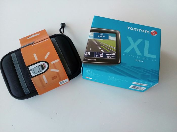 GPS Tom Tom XL Impecável